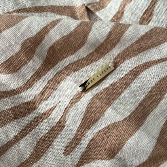 Anne Klein Zebra Print Woven Top - Picture 4 of 5